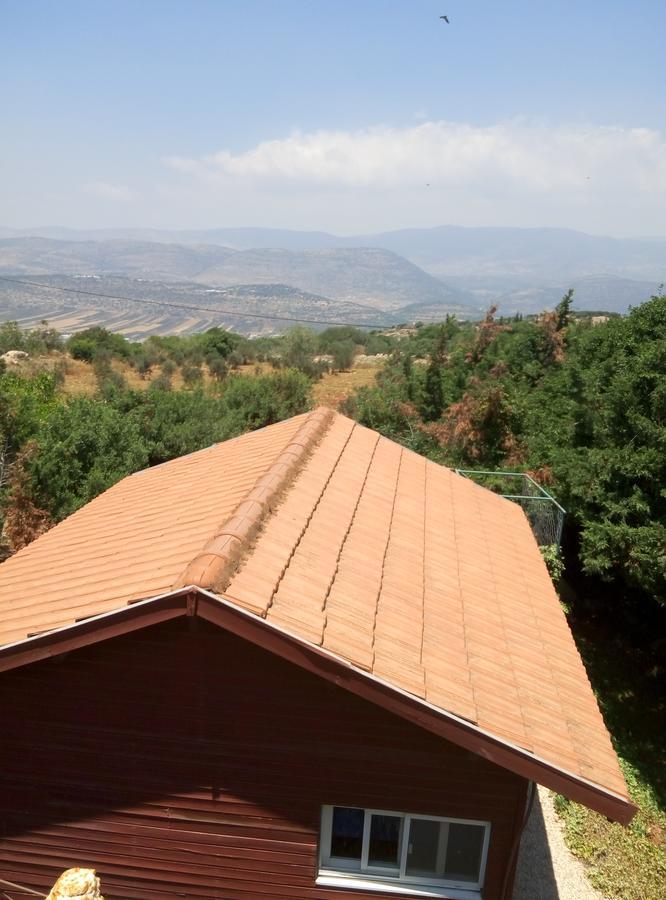Villa Cabin In The View Hararit Exterior foto